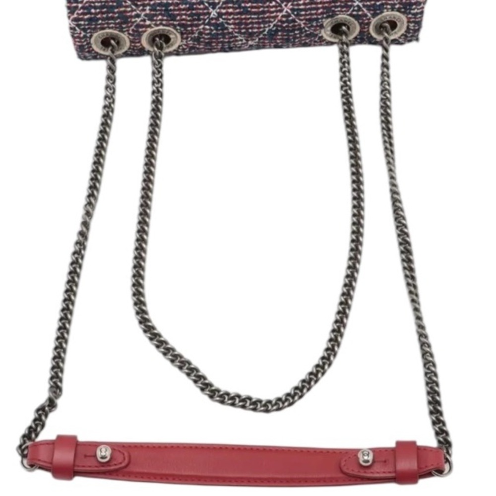 β¨ποΈ Chanel Tweed Quilted Mini Flap Bag - Picture 5 of 7